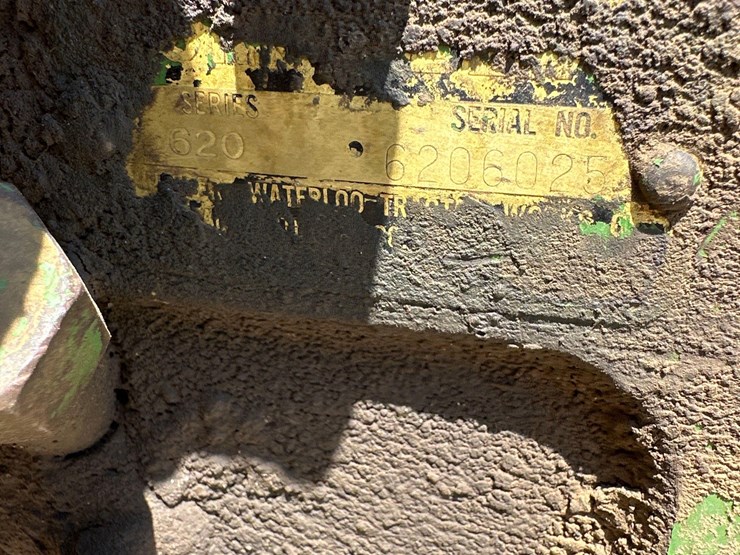 john-deere-620-image-13