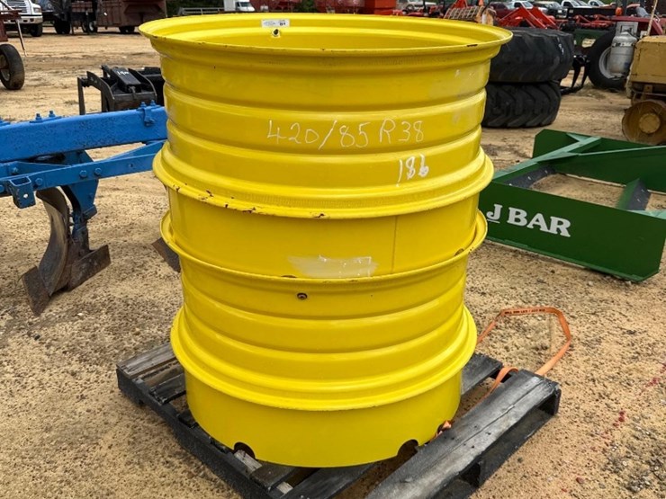 186---2---john-deere-dual-rims-image-1