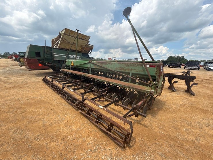 john-deere-520-image-4