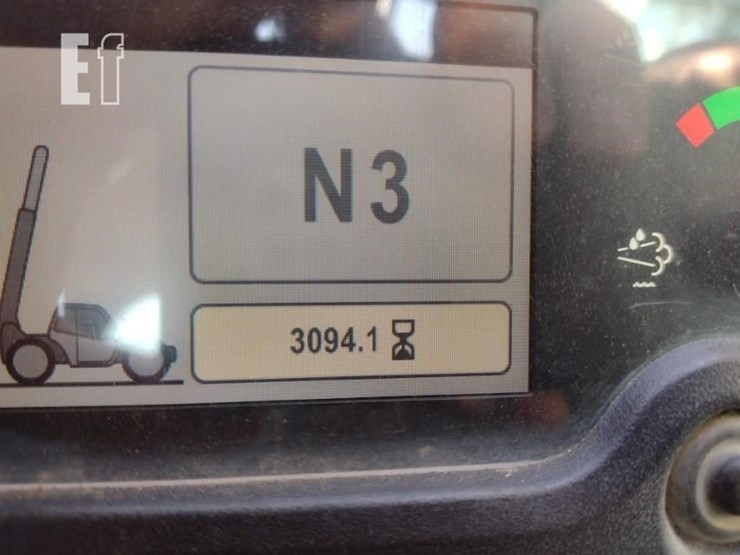 2019-caterpillar-tl1055d-image-6