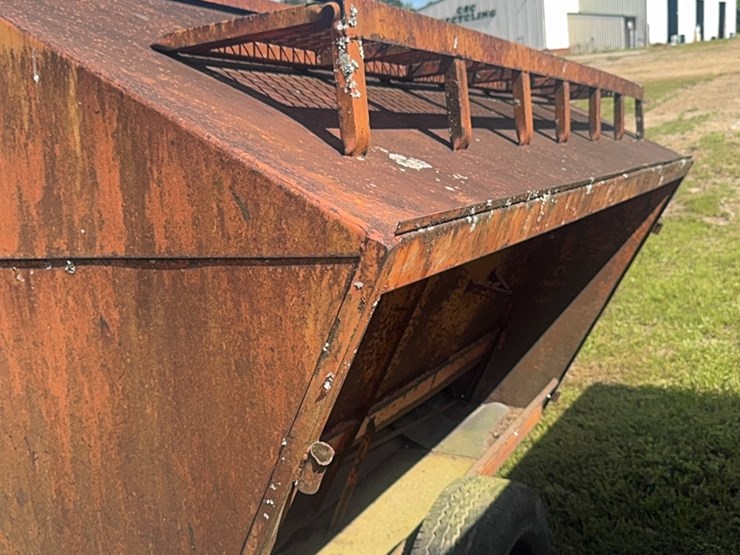 8-foot-creep-feeder-image-4