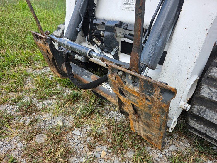 2021-bobcat-t770-image-68