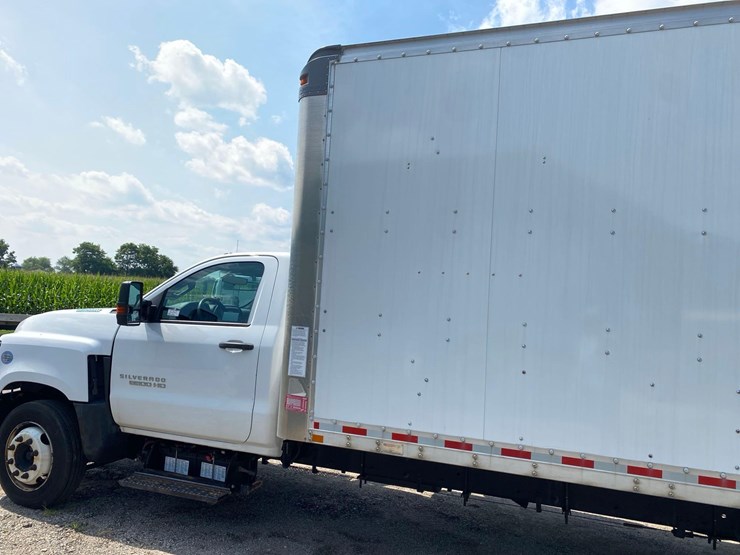 2019-chevrolet-6500-image-9