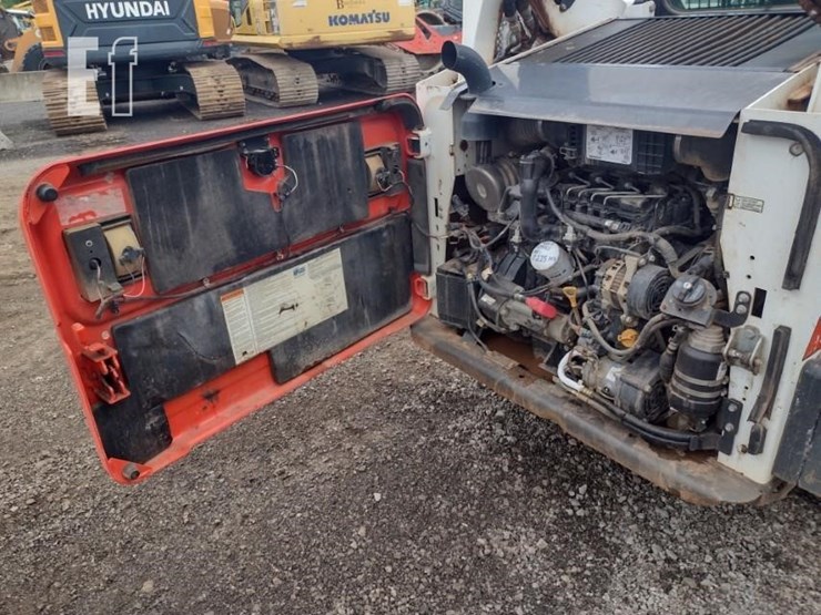2020-bobcat-t595-image-36
