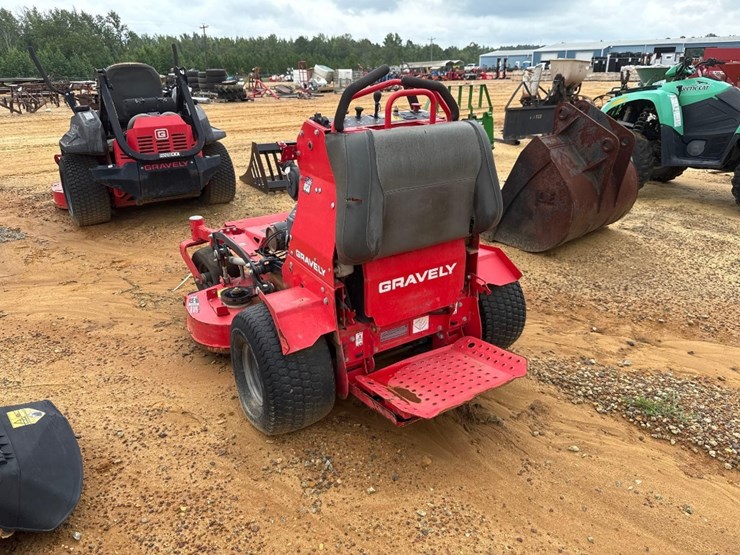 140---gravely-prostance-48"-mower-image-3