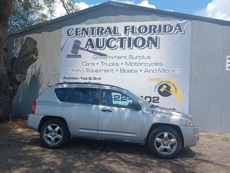 2007-jeep-compass-image-1