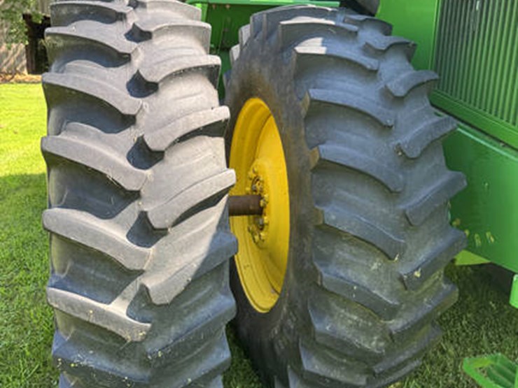 1990-john-deere-8760-image-6