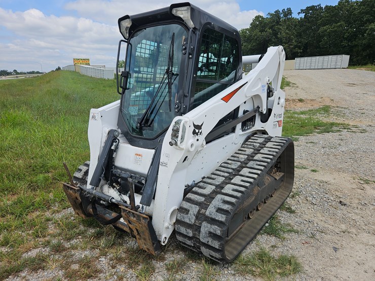 2021-bobcat-t770-image-1