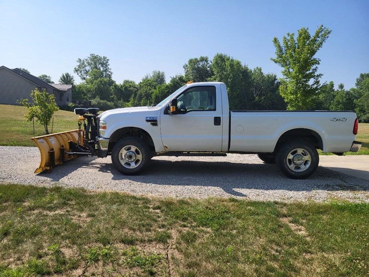 2008-ford-f250-xl-image-5