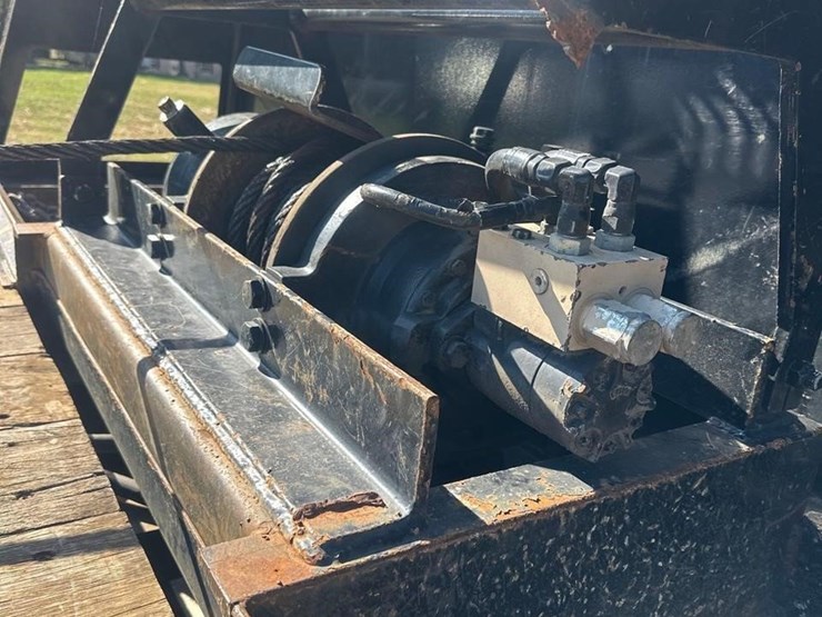 2019-international-workstar-7400-image-19