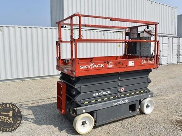 skyjack-sjiii4632-image-2