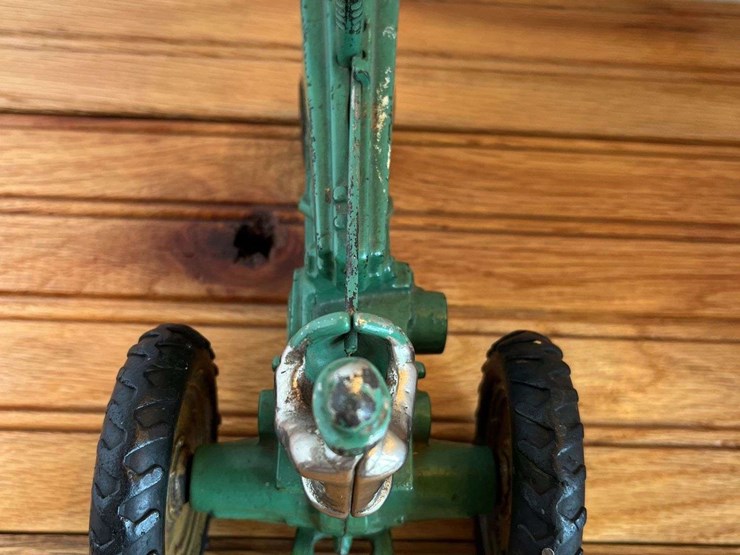 john-deere-a-image-12