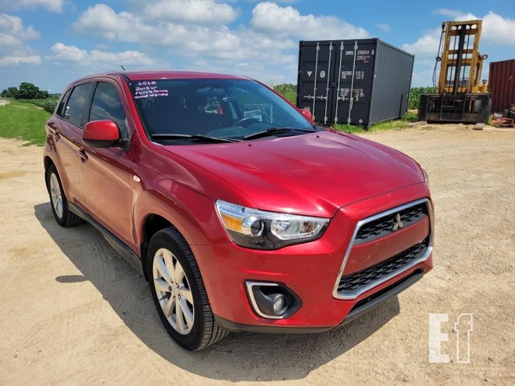 2015-mitsubishi-outlander-image-4