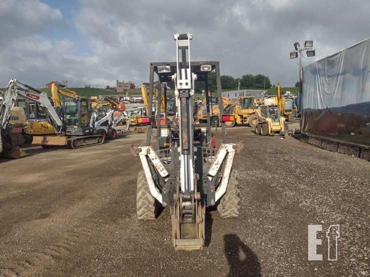 2003-bobcat-b100-image-4