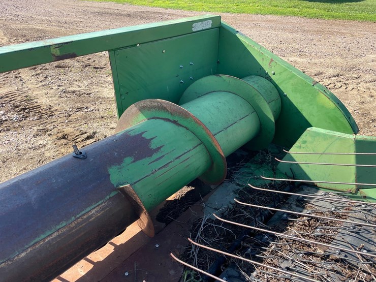 john-deere-oats-pickup-head-image-15