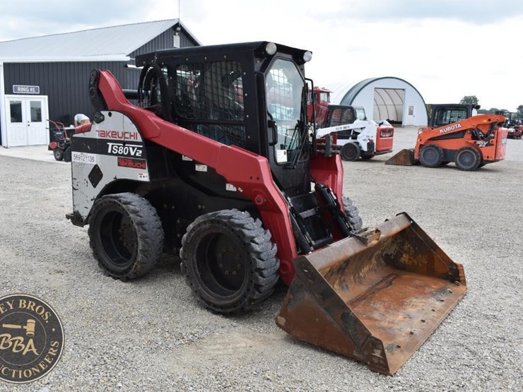 2016-takeuchi-ts80v2-image-13