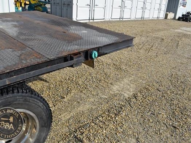 2003-ford-f550-image-48