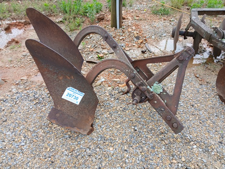 #20730-•-2-bottom-plow-image-1
