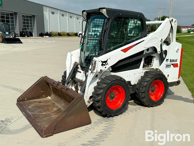 2017-bobcat-s590-image-1
