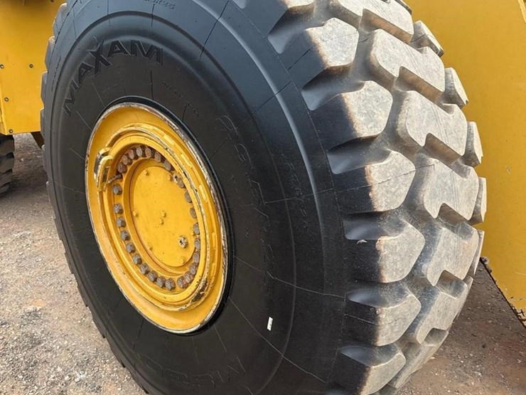 2021-caterpillar-980m-image-17