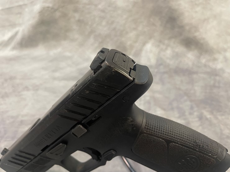 #4362-•-beretta-apx-a1-full-size-9mm-luger-semi-auto-pistol,-sn:-a216838x-image-16