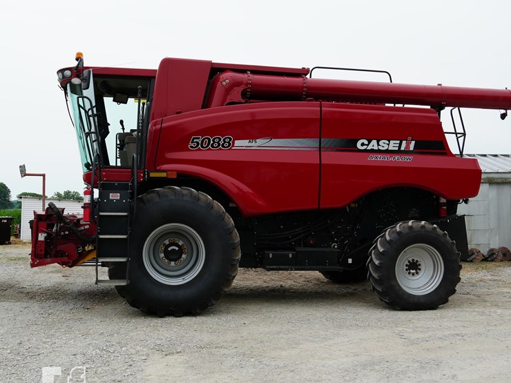 2012-case-ih-5088-image-15
