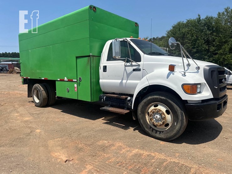 2006-ford-f750-sd-image-2
