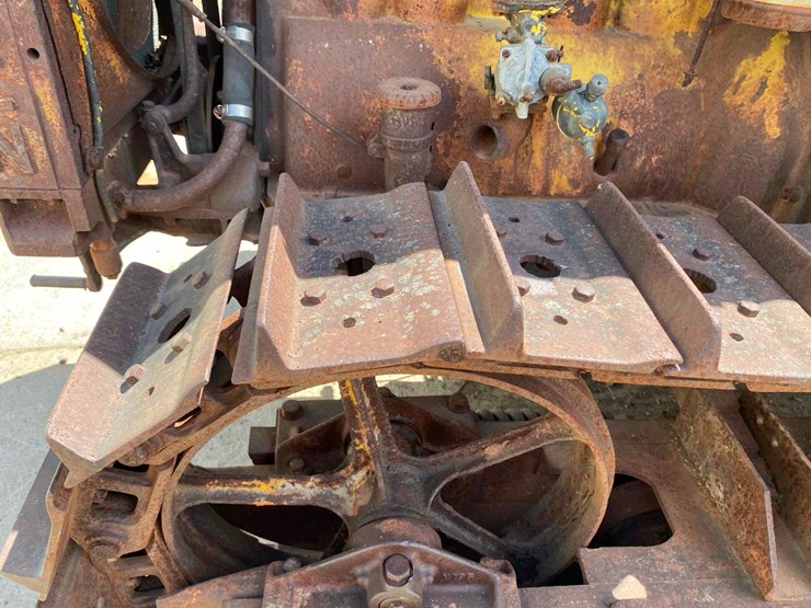 caterpillar-15-ag-crawler-tractor-image-15