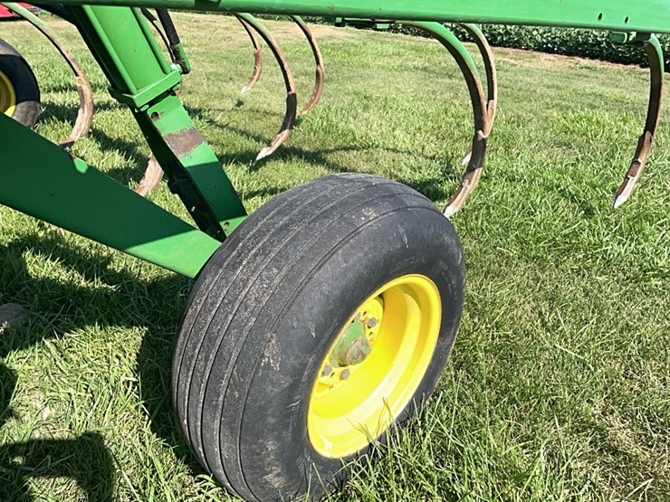 john-deere-712-image-9
