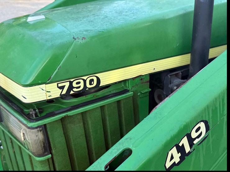 john-deere-790-image-36