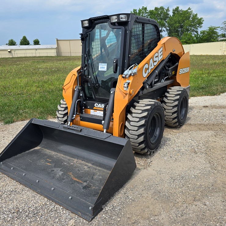 2023 CASE SV280B