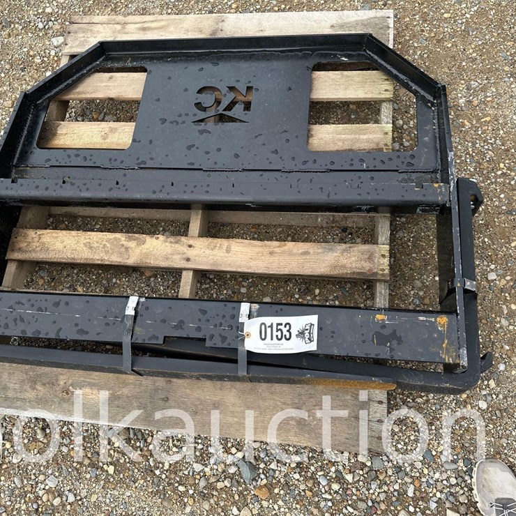 153 -  45" SKID STEER FORK FRAME W/ 42" FORKS