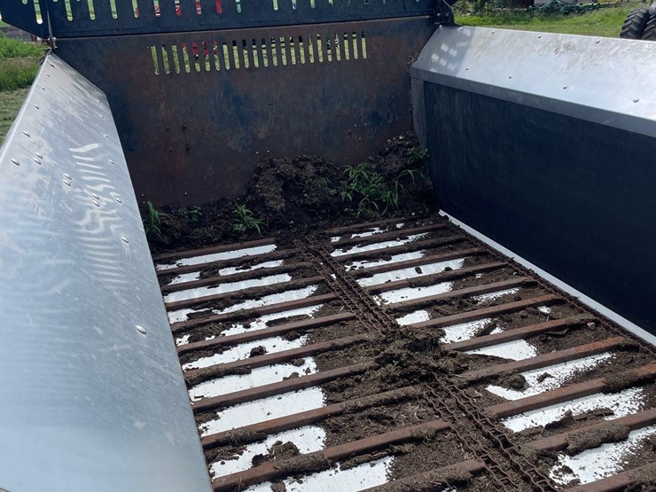 2023-meyer-ms485-vertical-beater-manure-spreader—1-owner-image-54