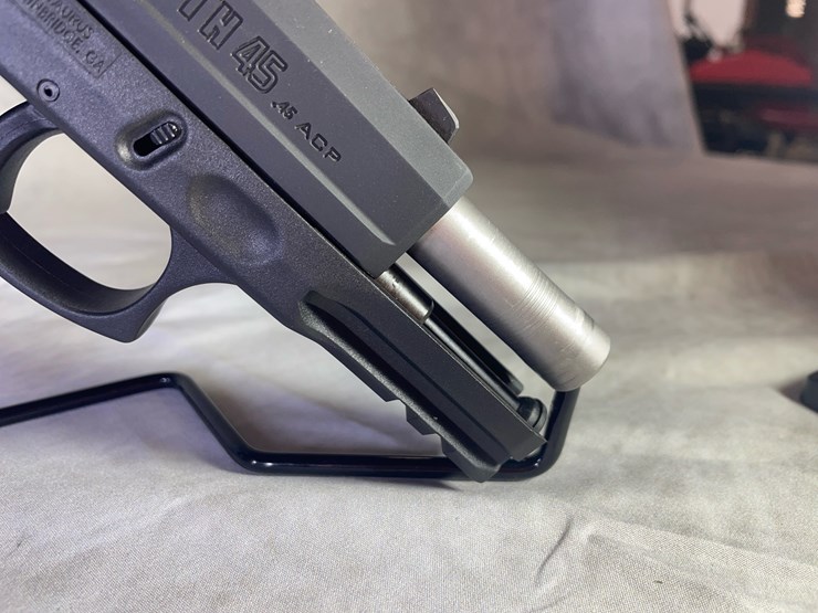 #4384-•-taurus-th-45-45-auto-pistol,-sn:-aej725148-image-11