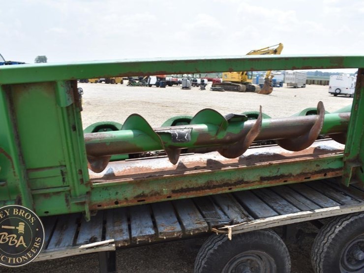 1989-john-deere-643-image-19