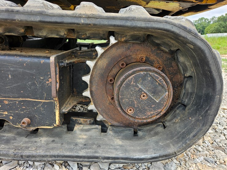 caterpillar-301.7-image-59