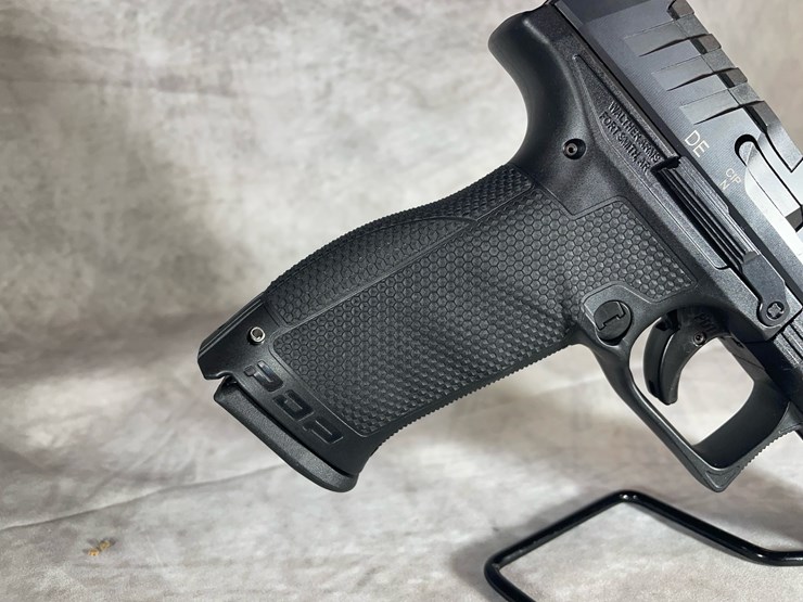 #4394-•-walther-pdp-9mm-luger-pistol,-sn:-feb0722-image-6