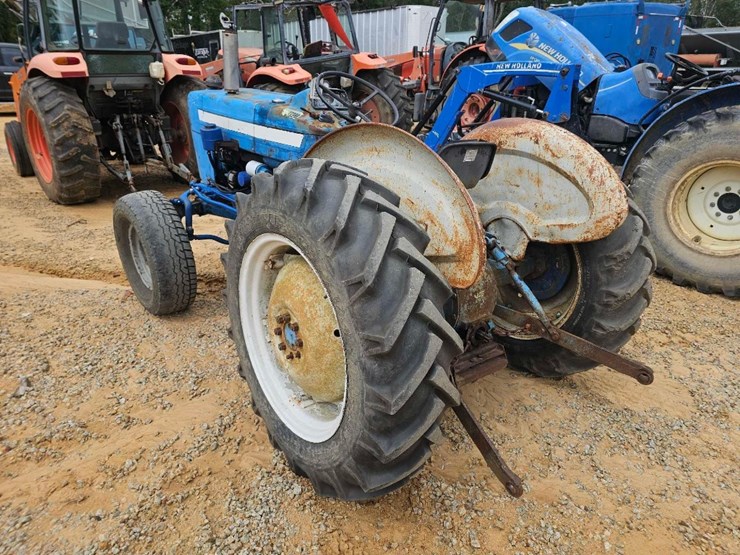 ford-3600-image-3