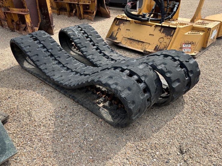 #79728-•-rubber-tracks-image-2