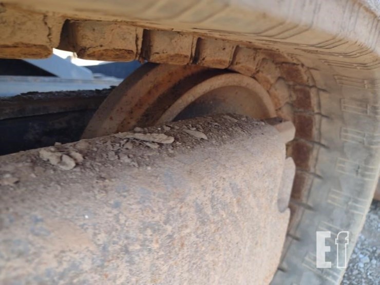 2018-bobcat-e26-image-40