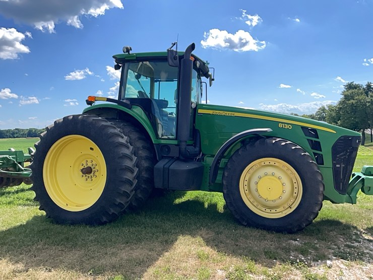 2008-john-deere-8130-image-3