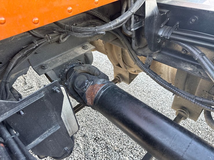 2019-kenworth-w900l-image-23