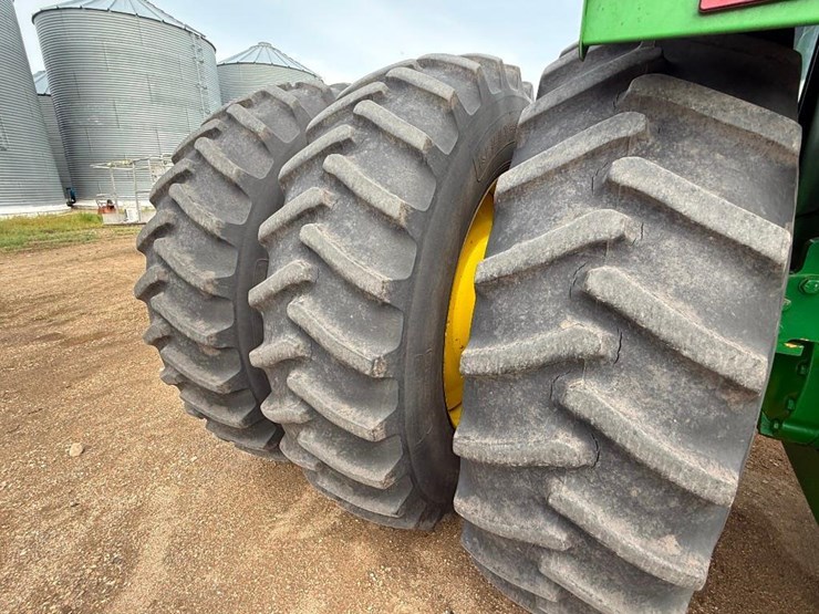 john-deere-8970-image-10