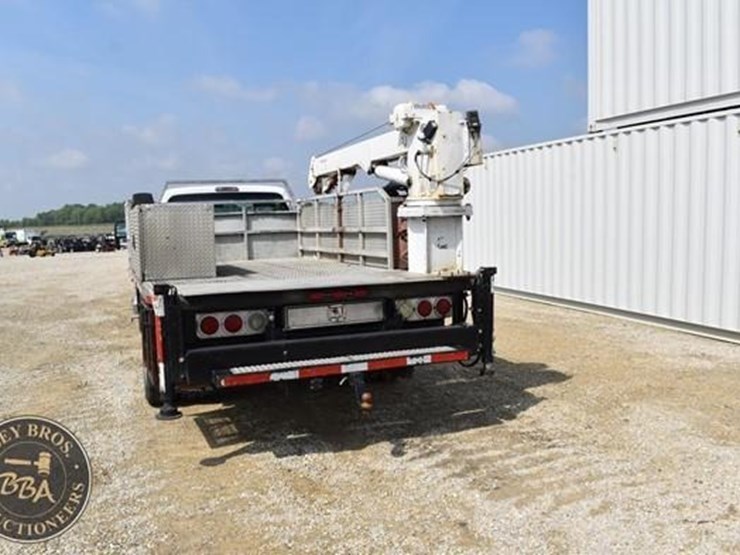 2013-ford-f550-image-64