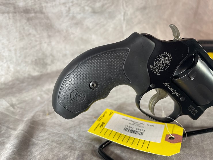 #4398-•-smith-and-wesson-380j-38-spl-revolver,-sn:-cyk0238-image-5