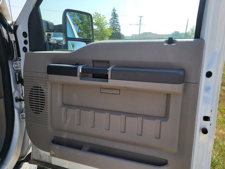 2008-ford-f250-xl-image-54