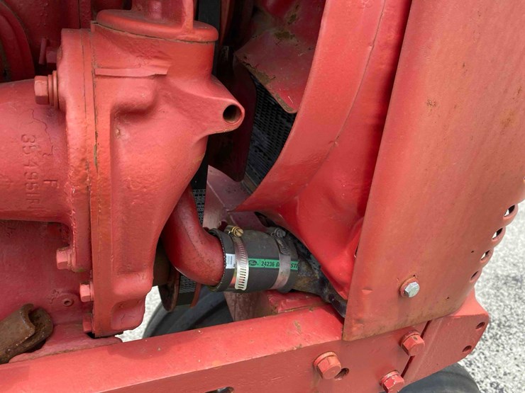 farmall-super-m-image-16