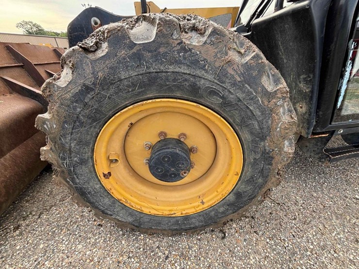 caterpillar-th407c-image-55