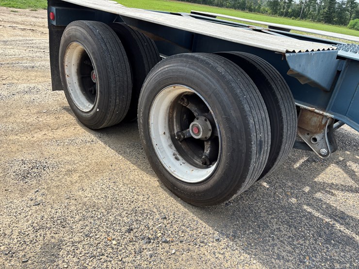 #22786-•-40-ft-container-hauling-trailer-image-8