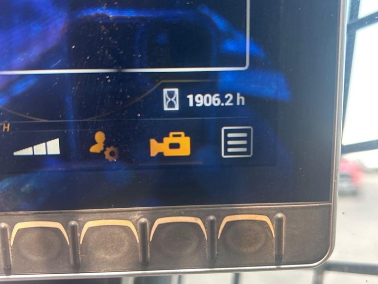 2022-case-tv450b-image-13